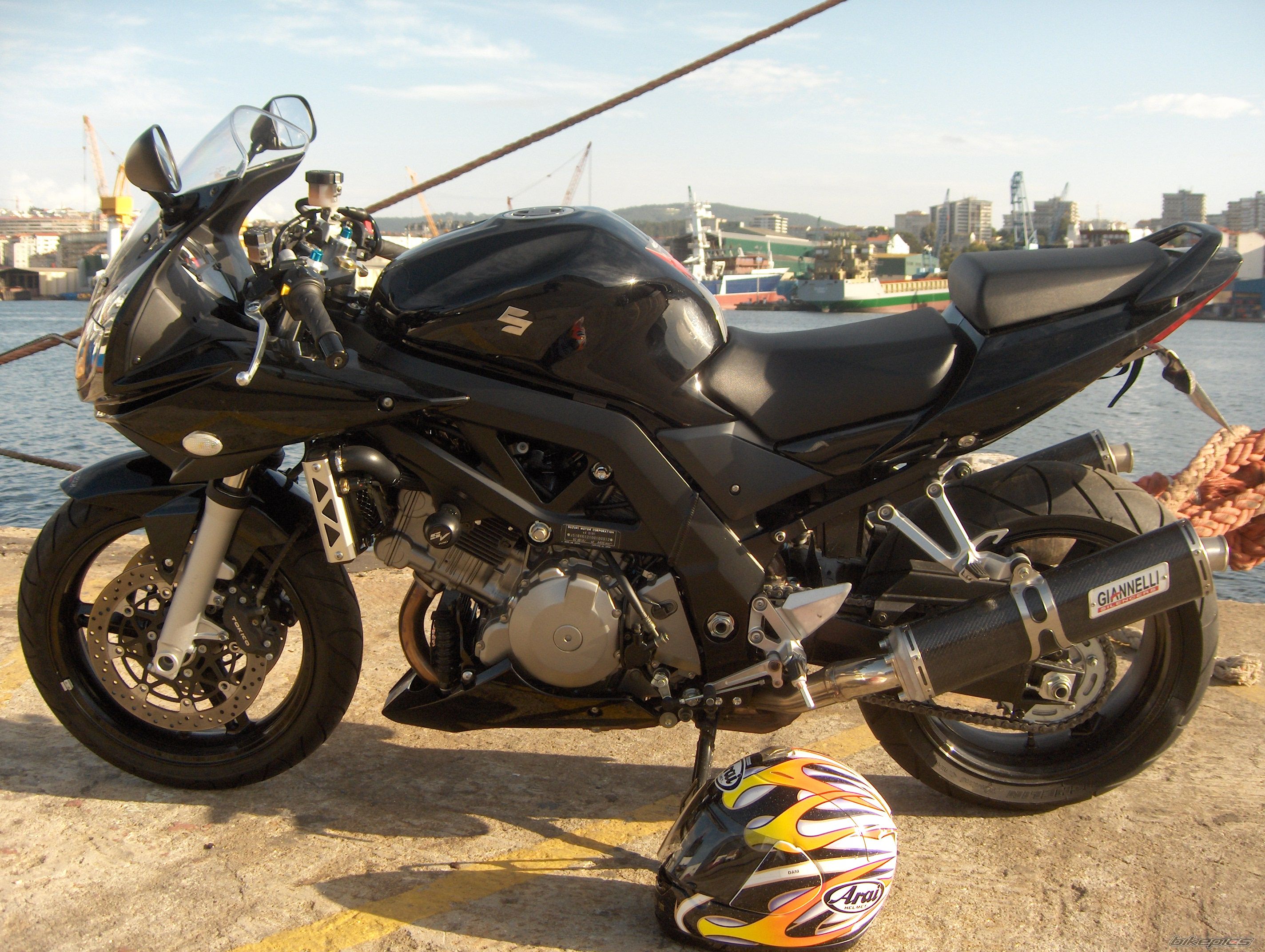 Bike Photo 1015453