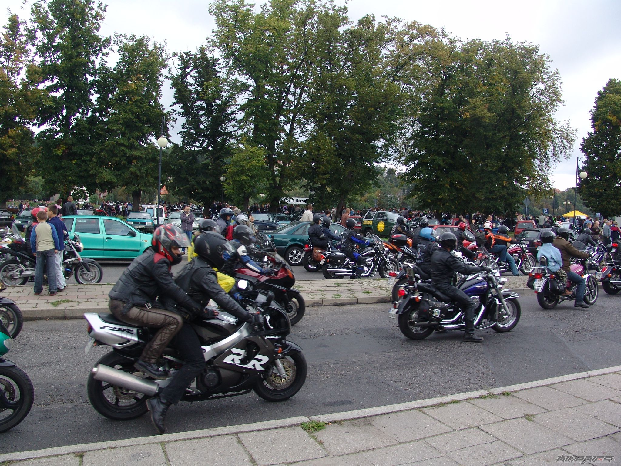 Bike Photo 1016856