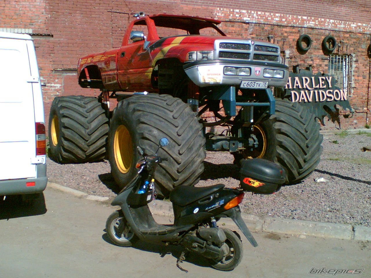 Bike Photo 1016978