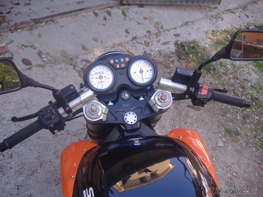 Photo 1019857