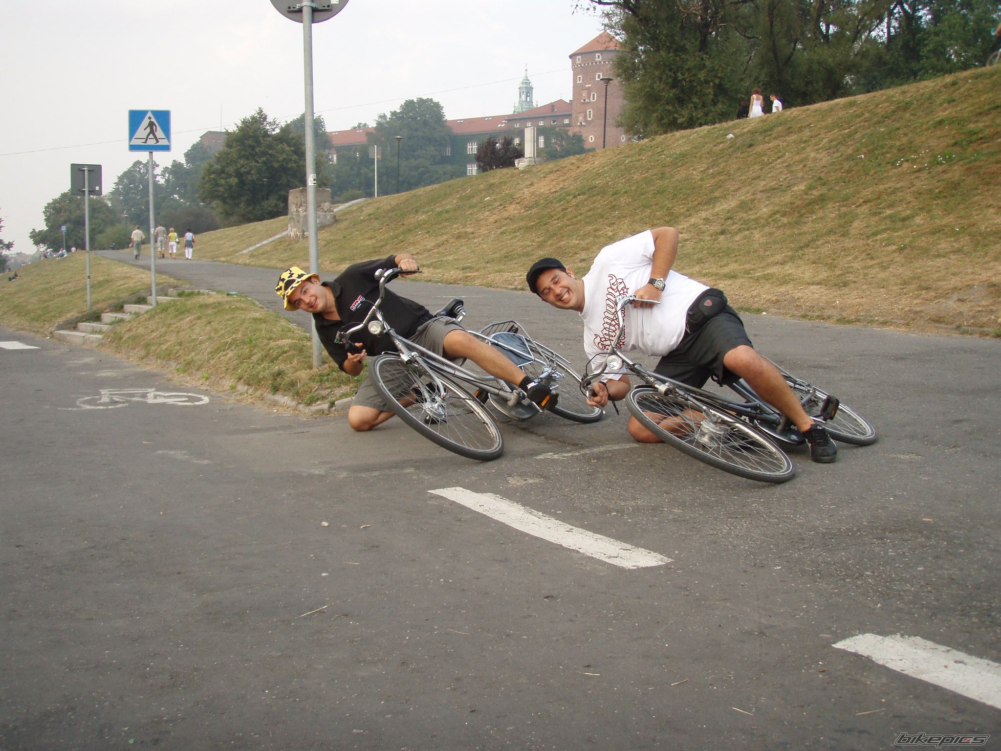 Bike Photo 1020289