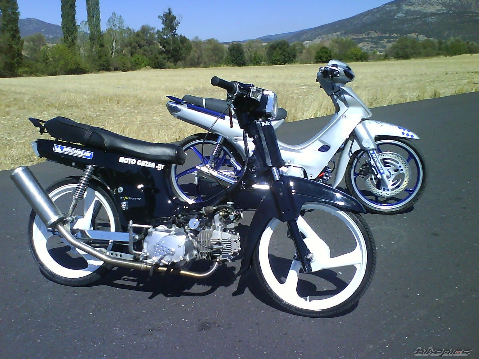 Bike Photo 1024107
