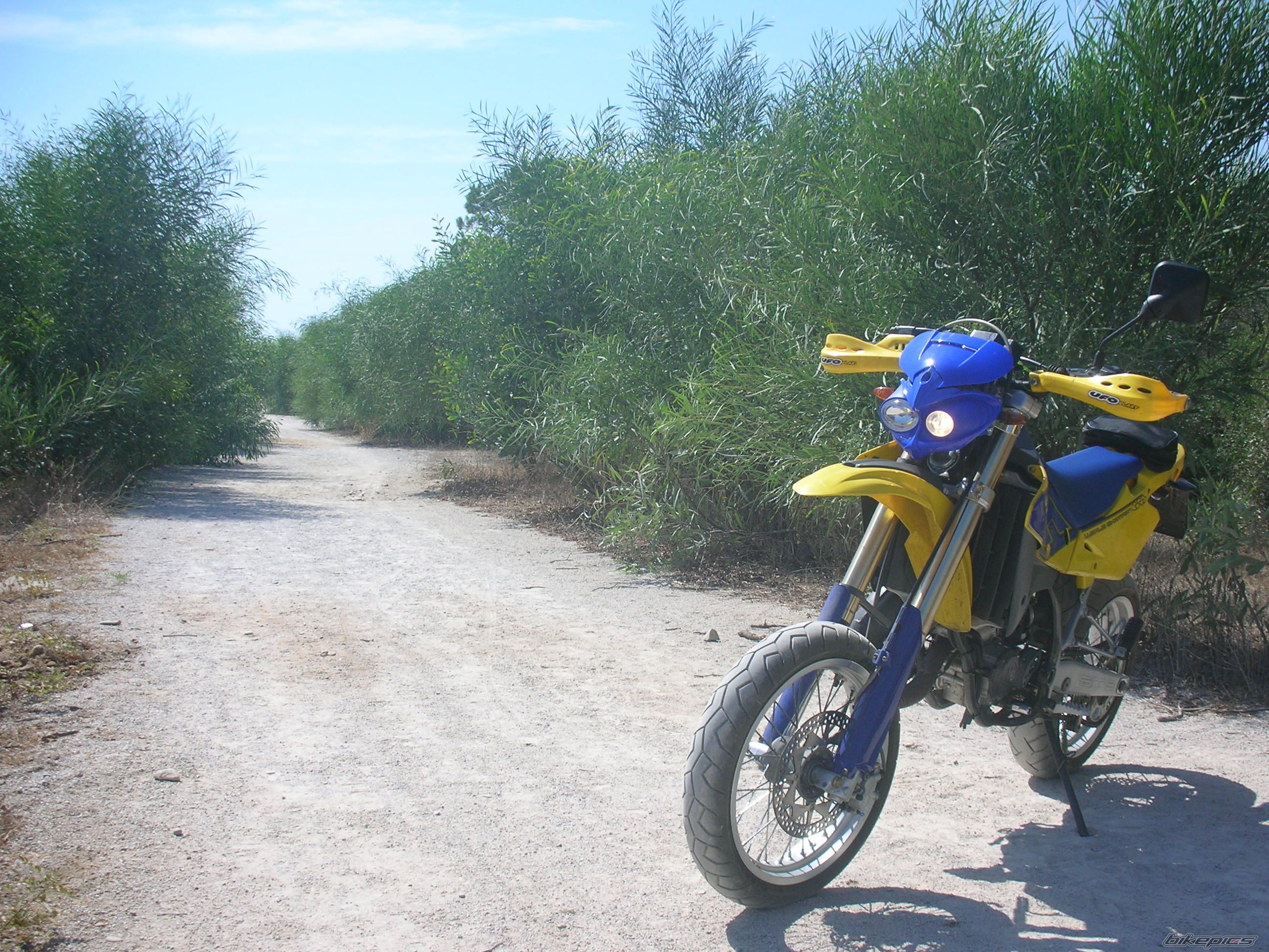 Bike Photo 1024157