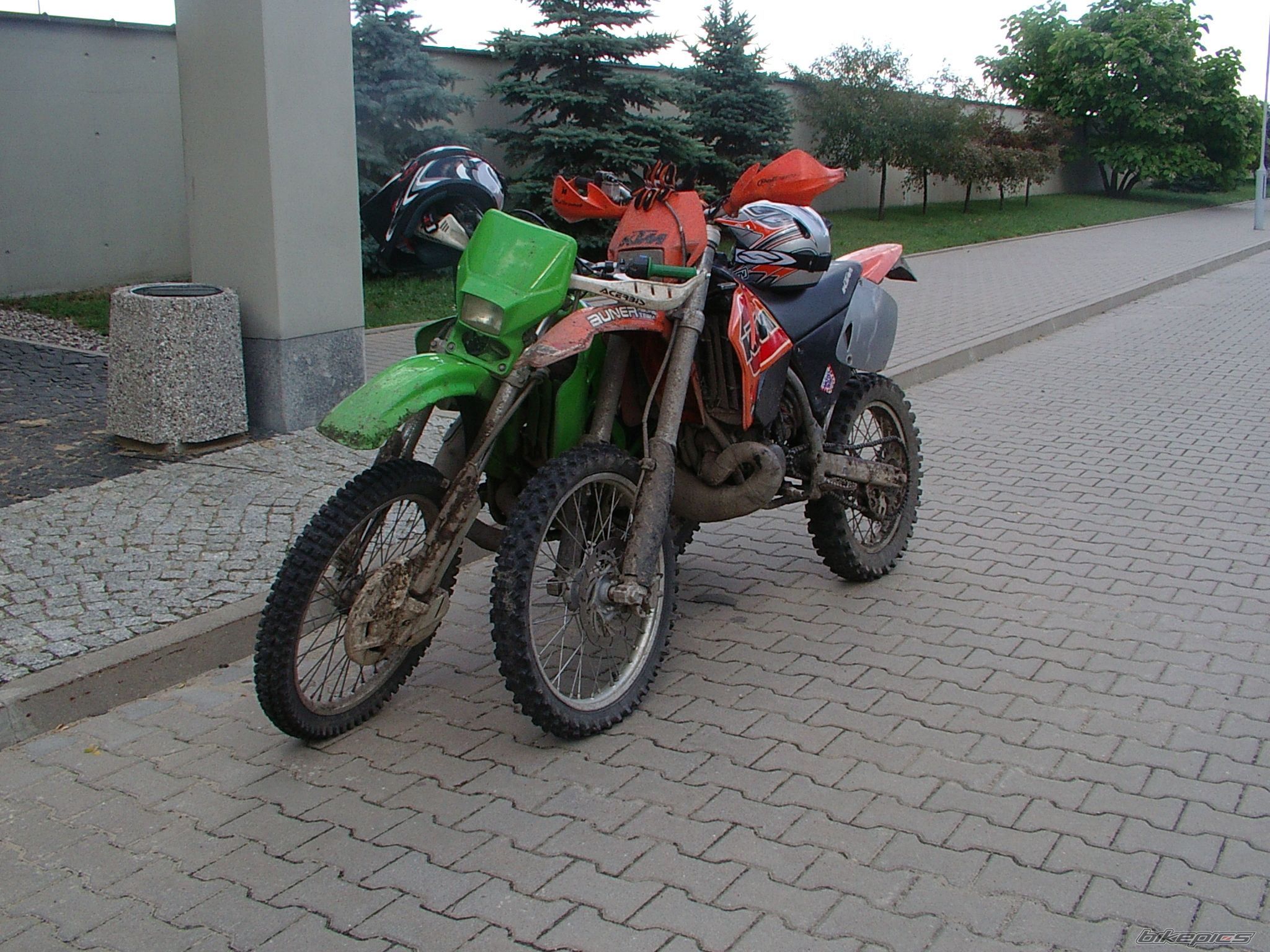 Bike Photo 1024733