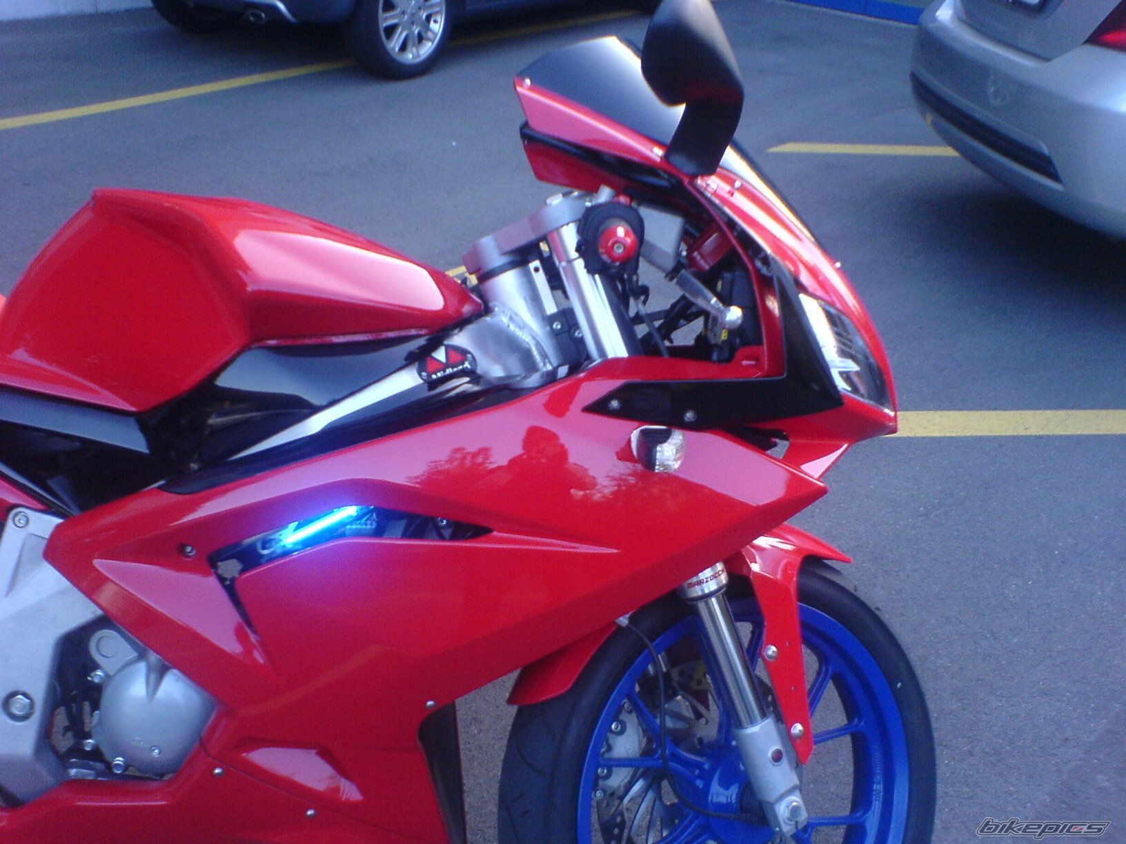 Bike Photo 1024962