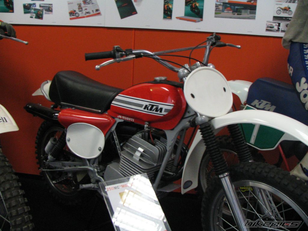 Bike Photo 1025060