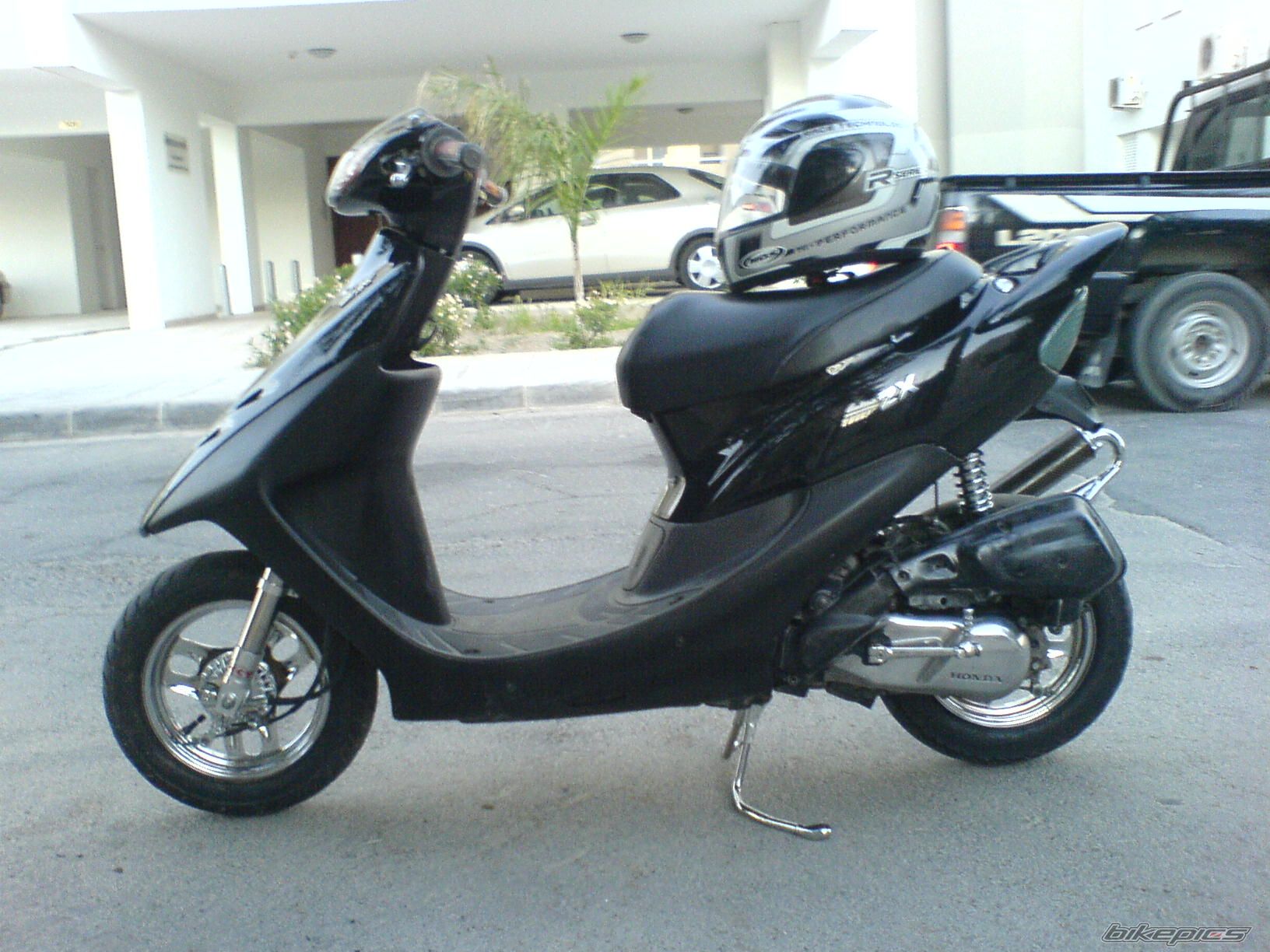 Bike Photo 1025100