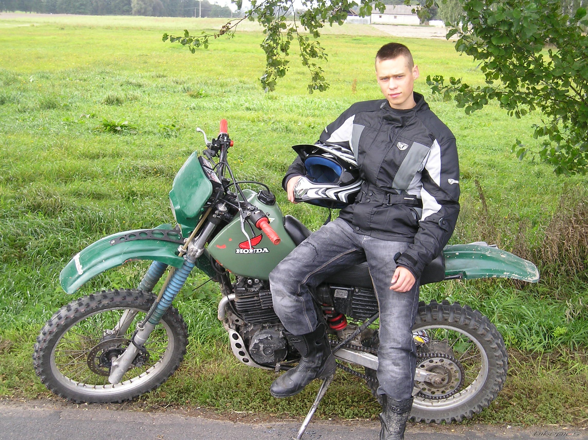 Photo 1025894