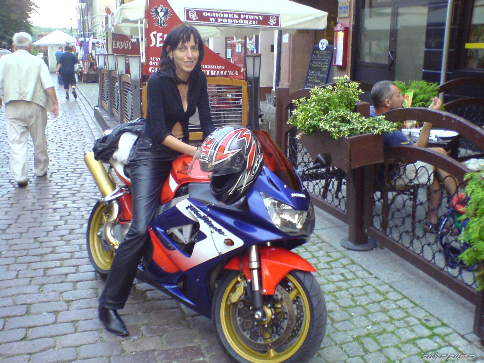 Photo 1025947