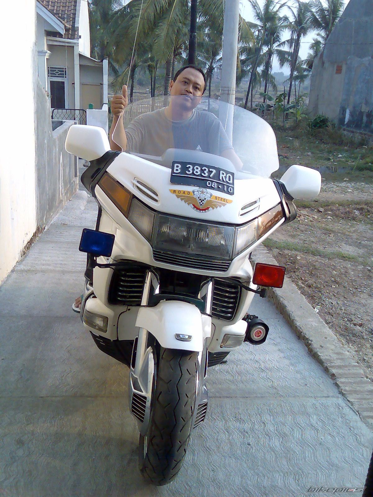 Bike Photo 1026360
