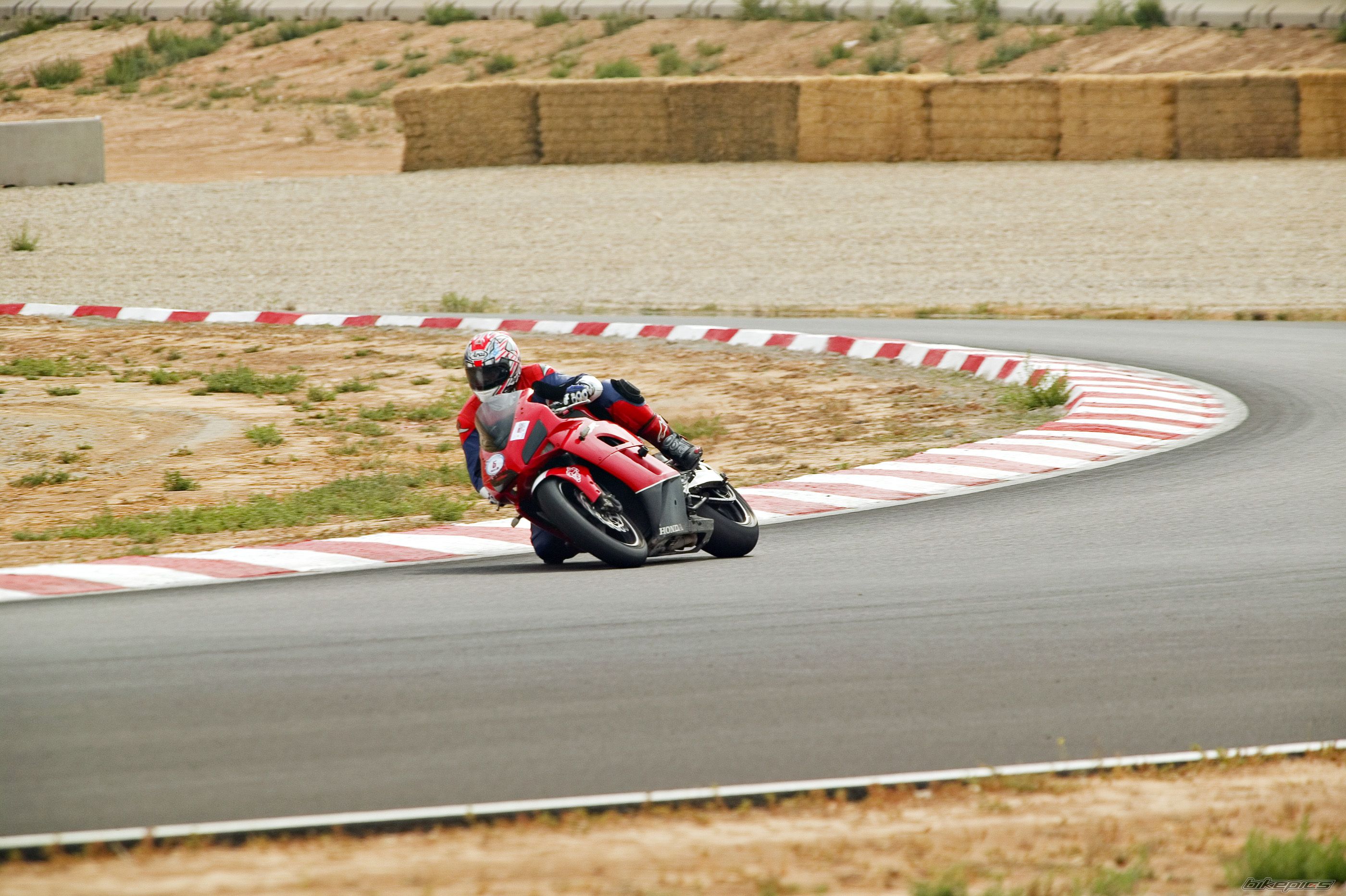 Bike Photo 1026474