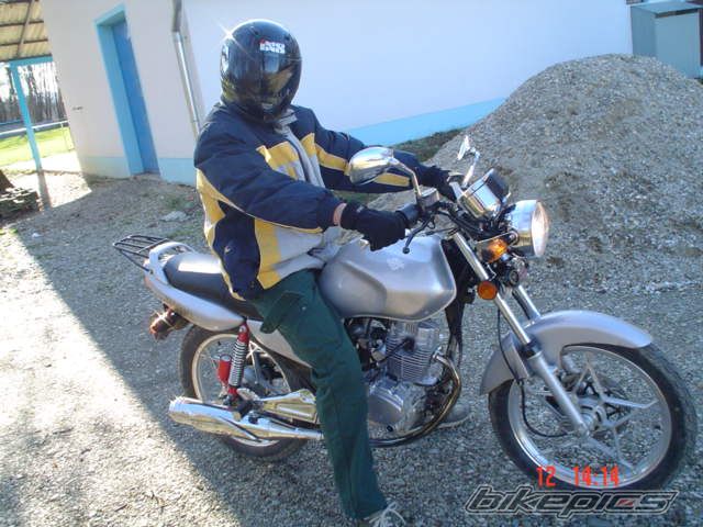 Photo 1028080