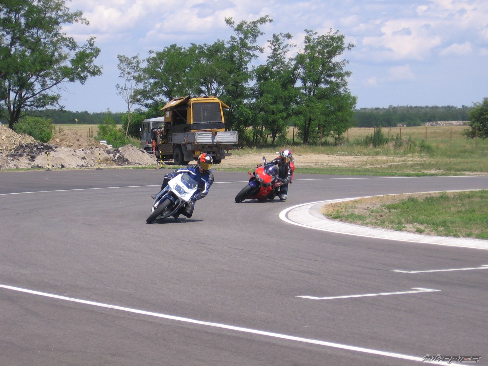 Bike Photo 1028630