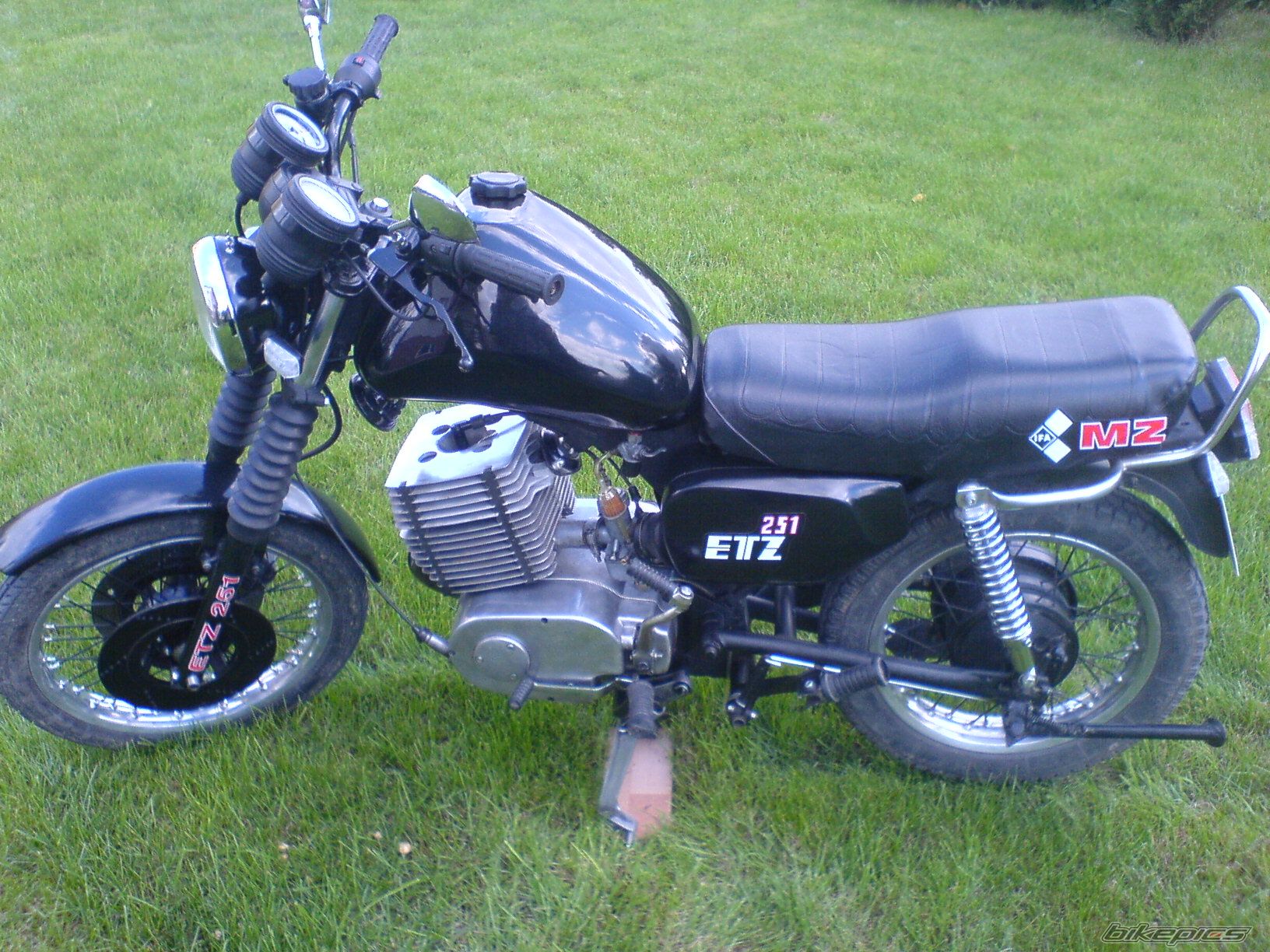 Bike Photo 1029131