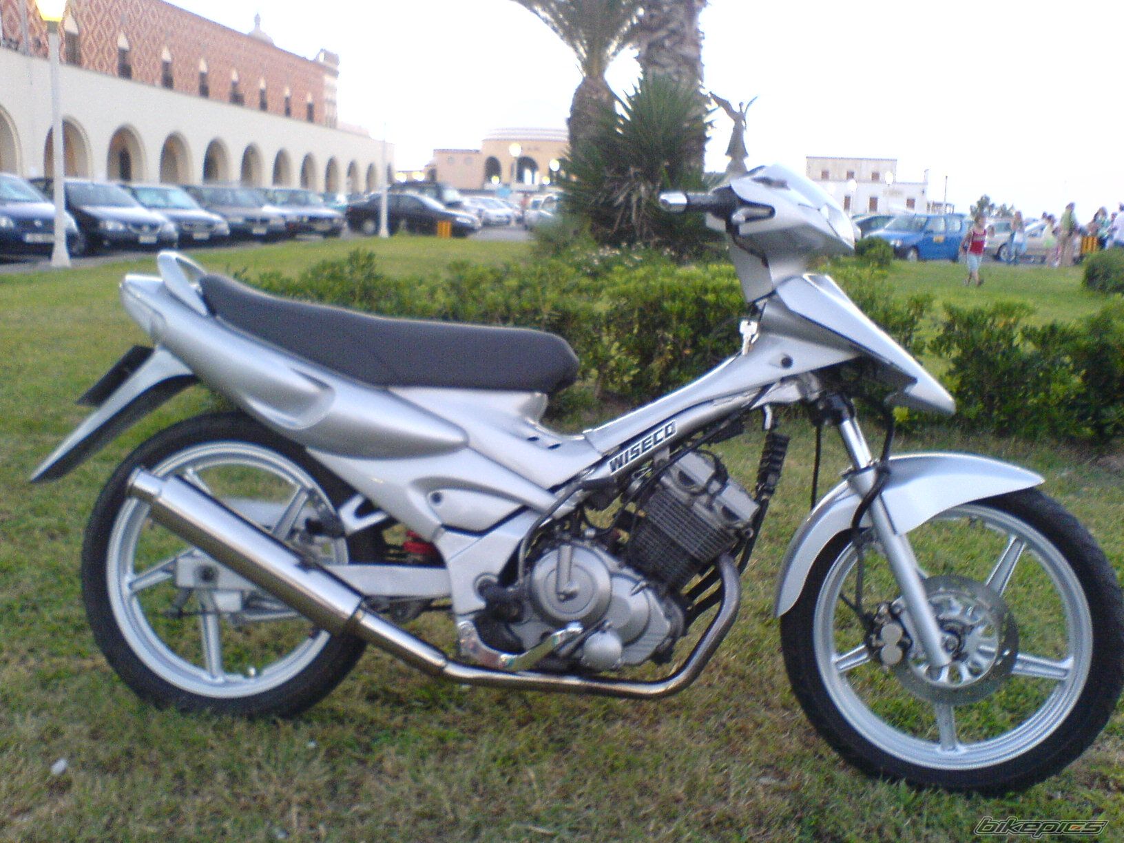 Bike Photo 1029728