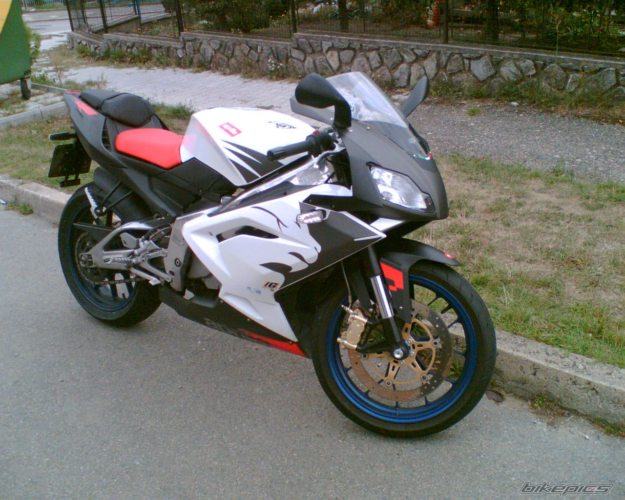 Photo 1030078