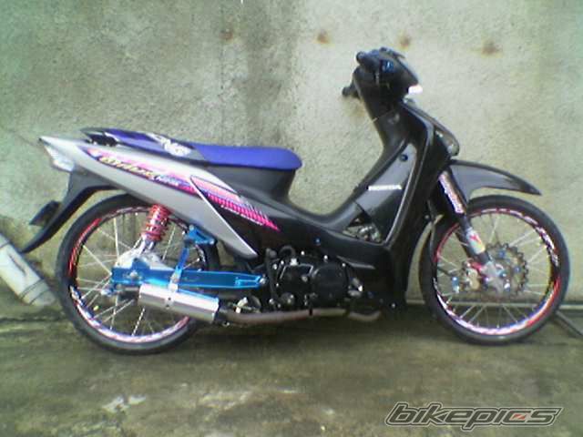 Photo 1030877
