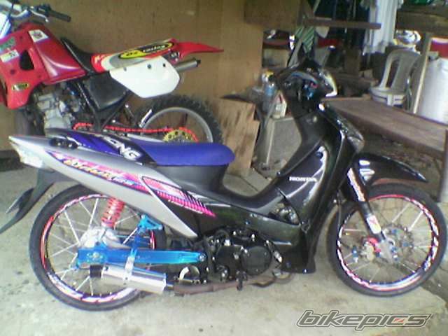Photo 1030880
