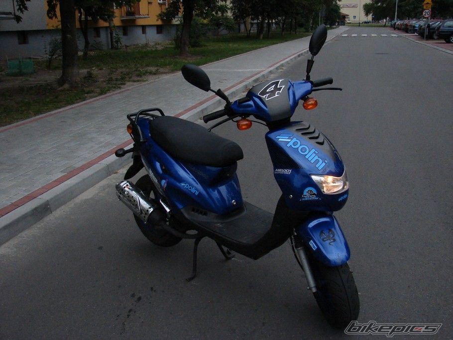 Photo 1033085