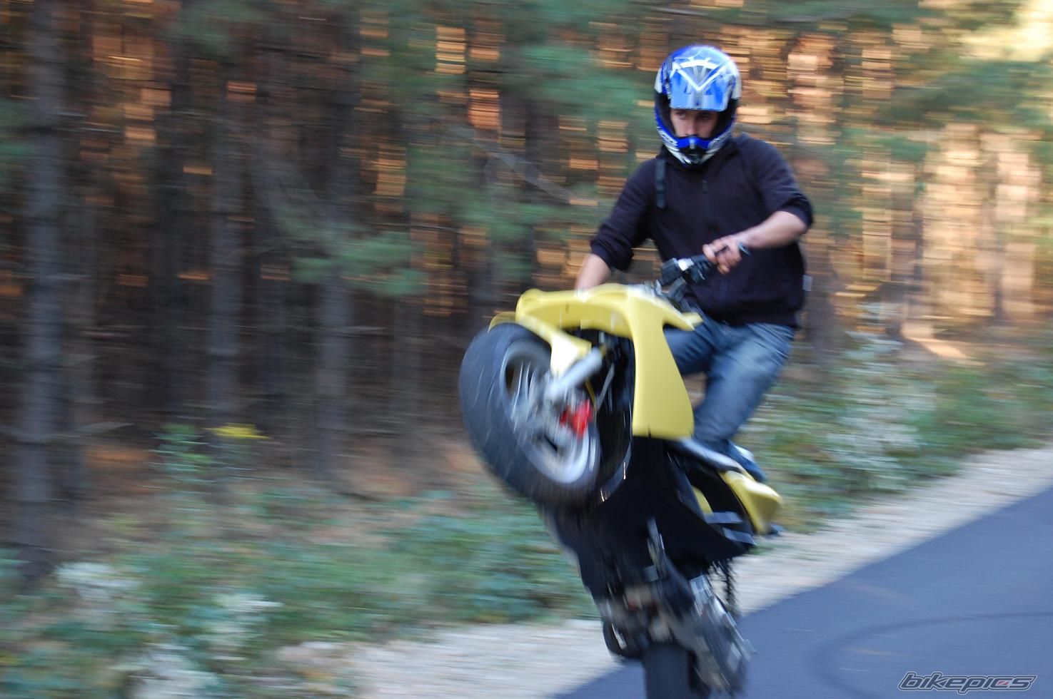 Bike Photo 1033619
