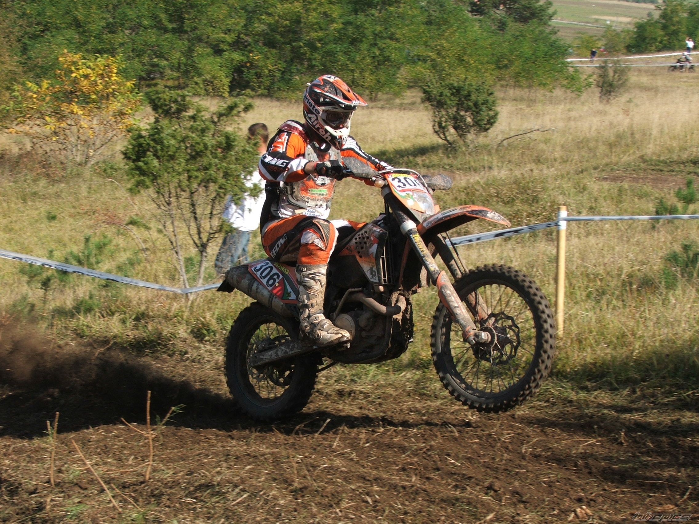 Photo 1033624