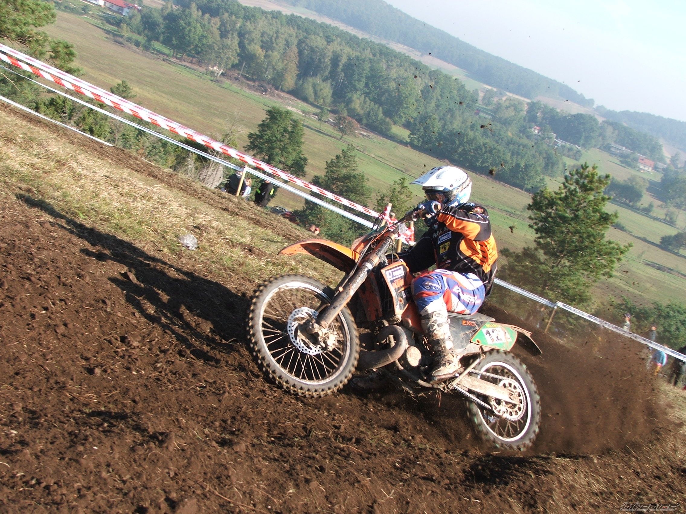 Photo 1033641