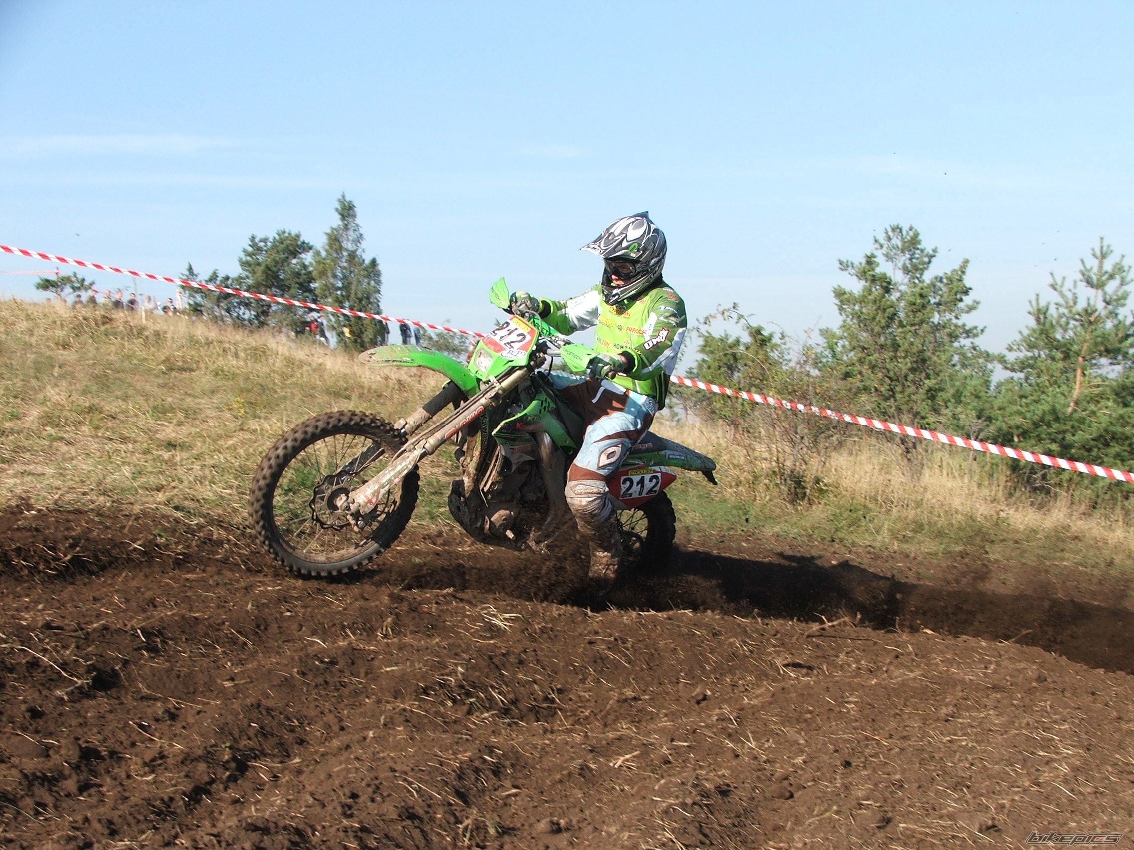 Photo 1033646