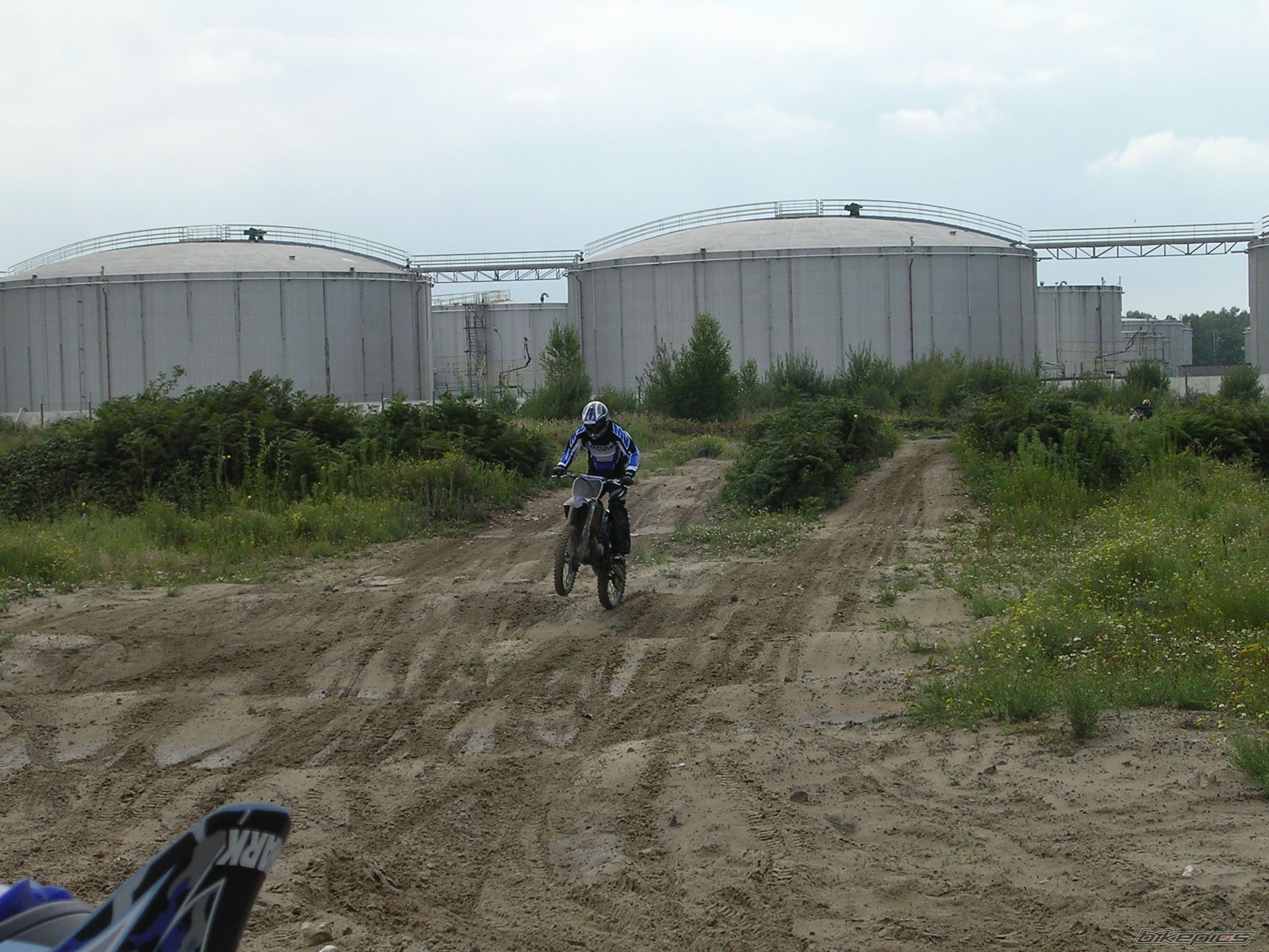 Photo 1034210