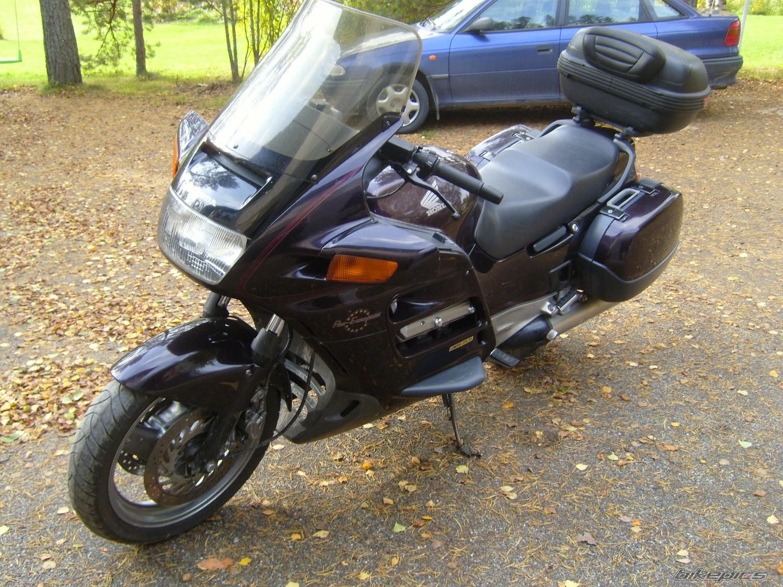 Photo 1034223