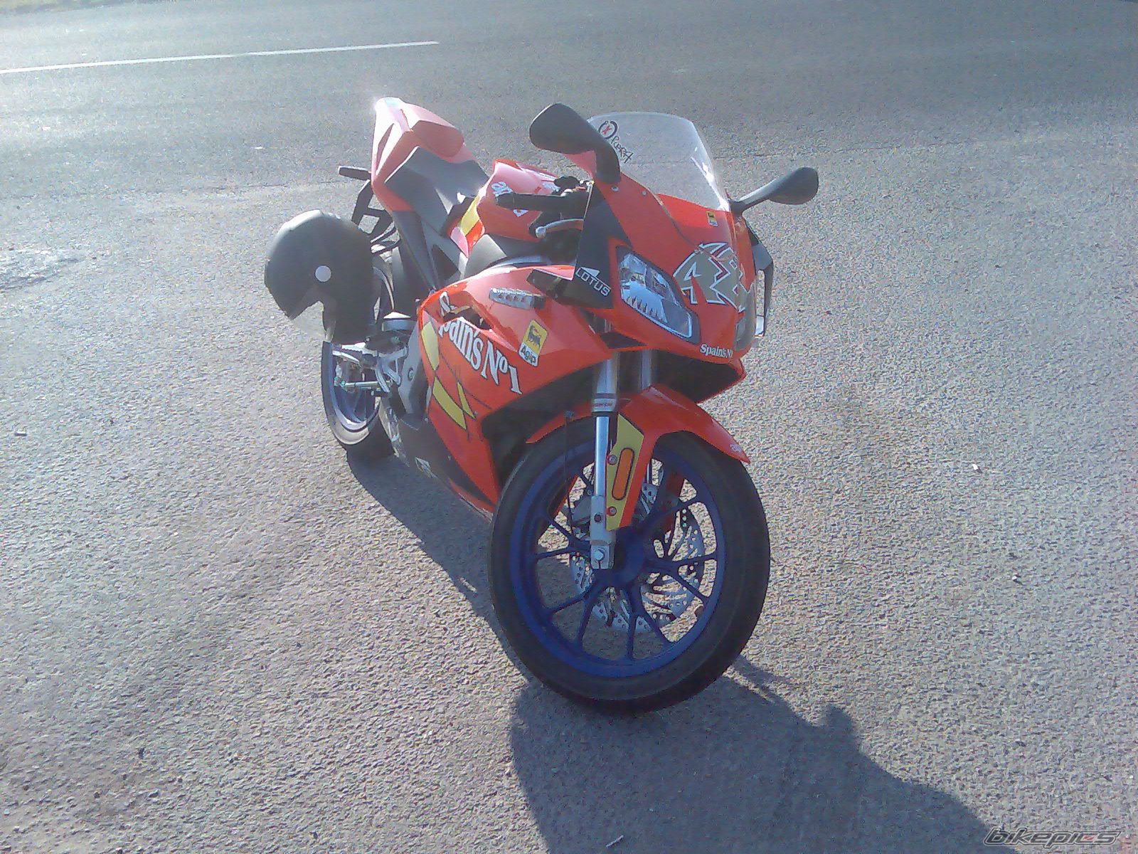 Photo 1034404