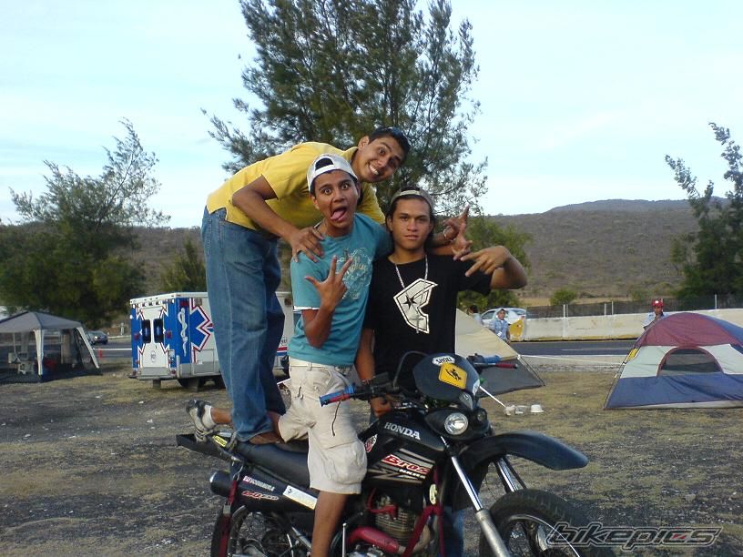 Photo 1034776