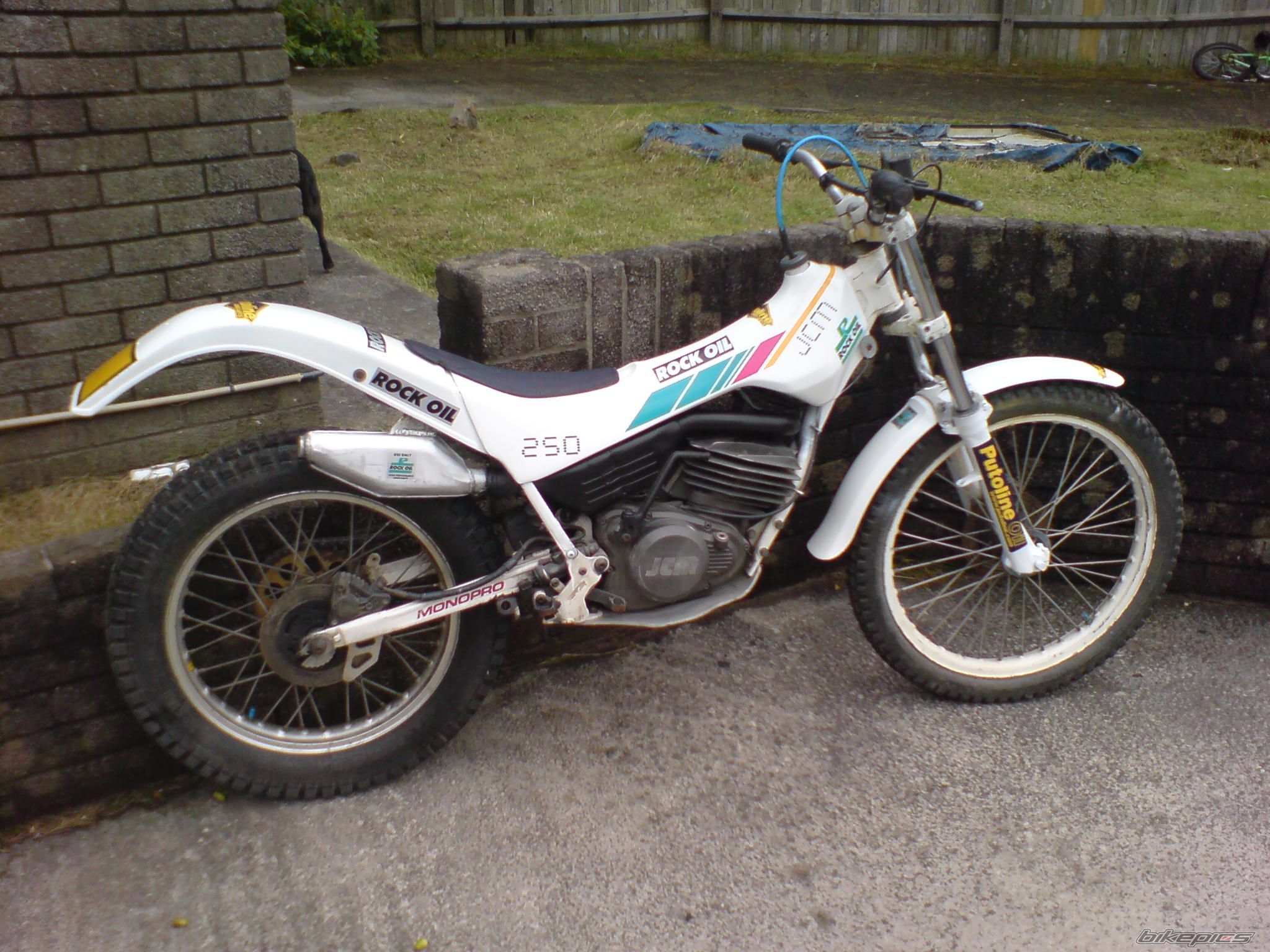 Photo 1035425