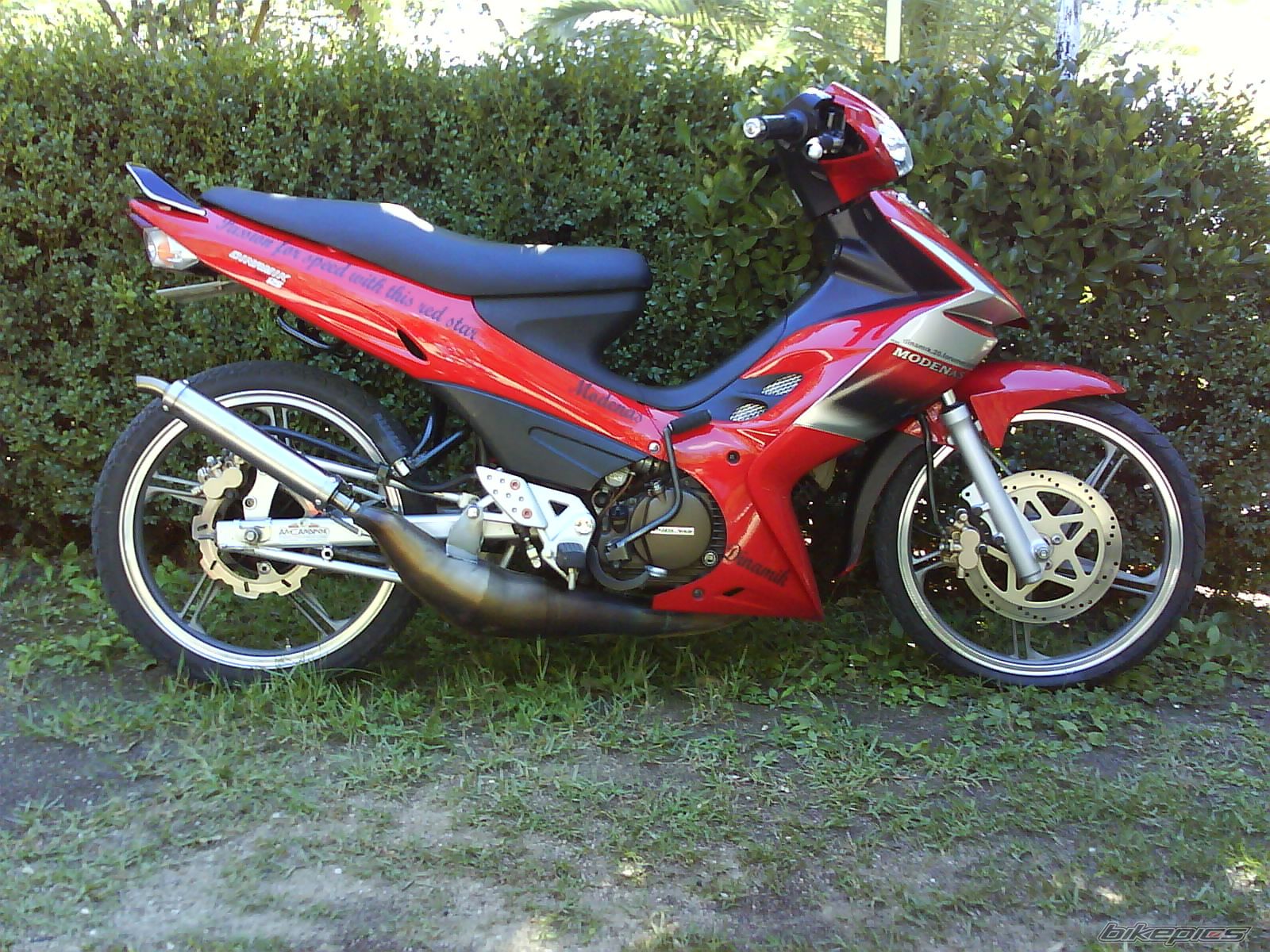 Photo 1035628