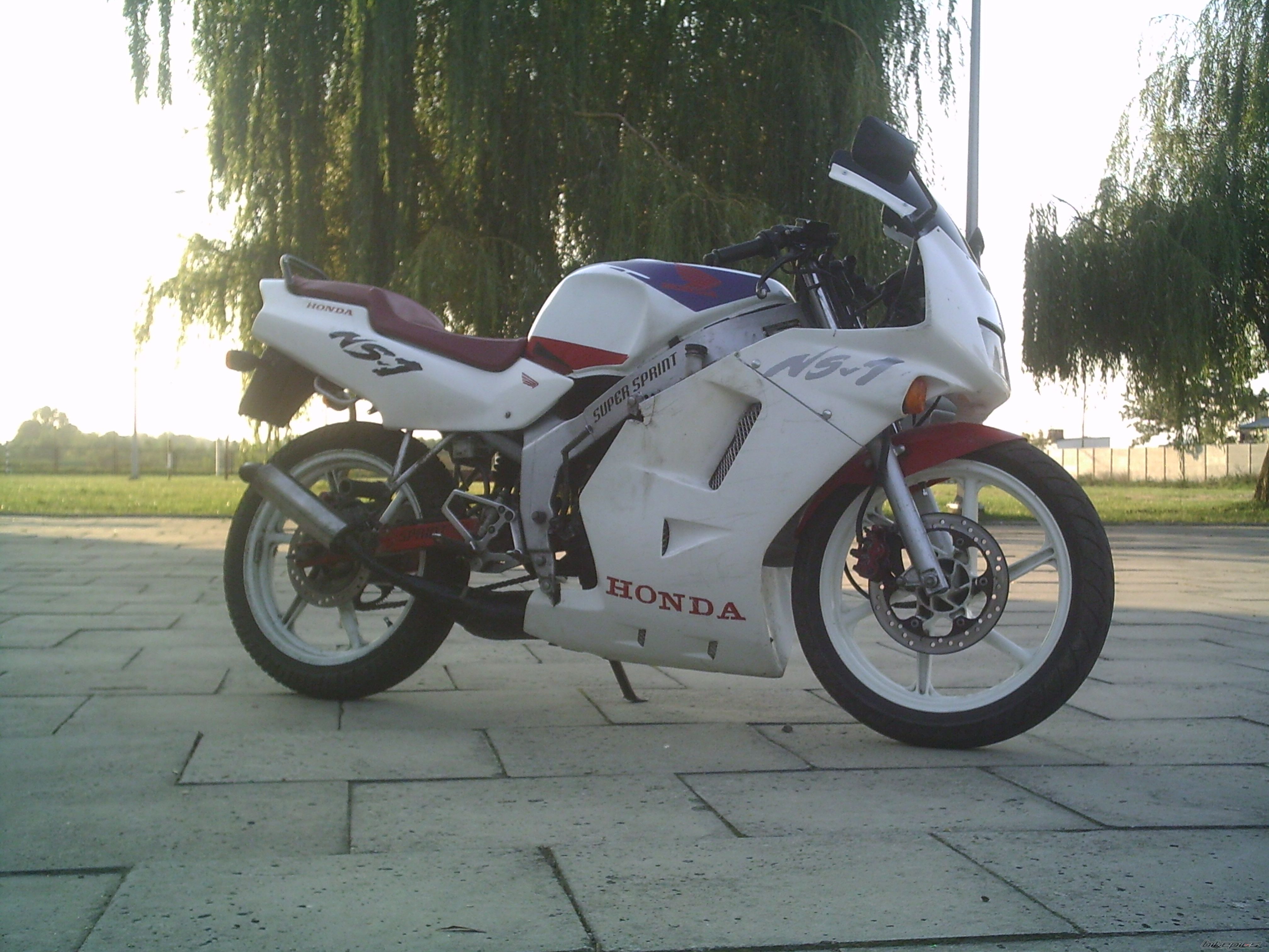 Bike Photo 1035923