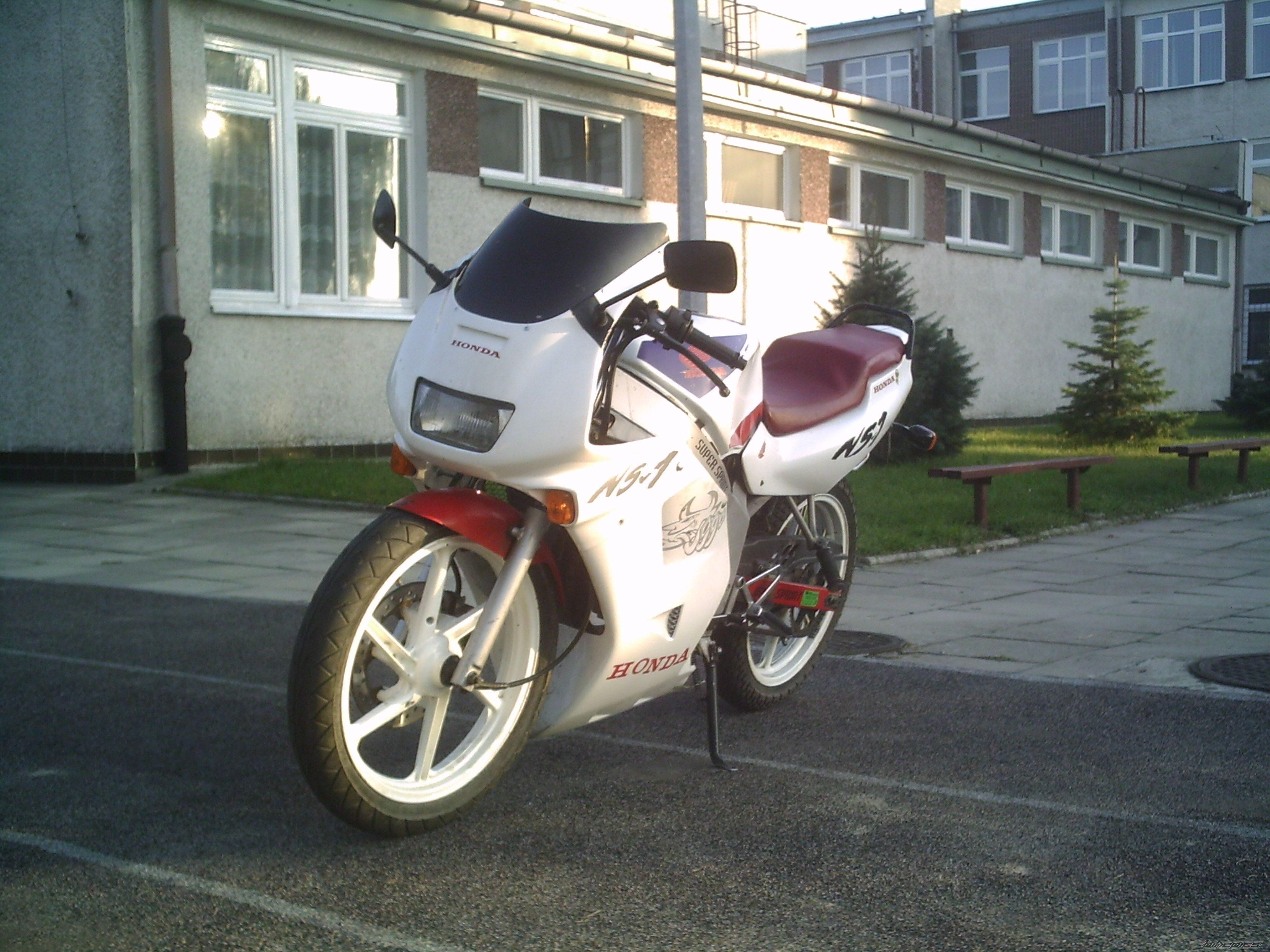 Bike Photo 1036047