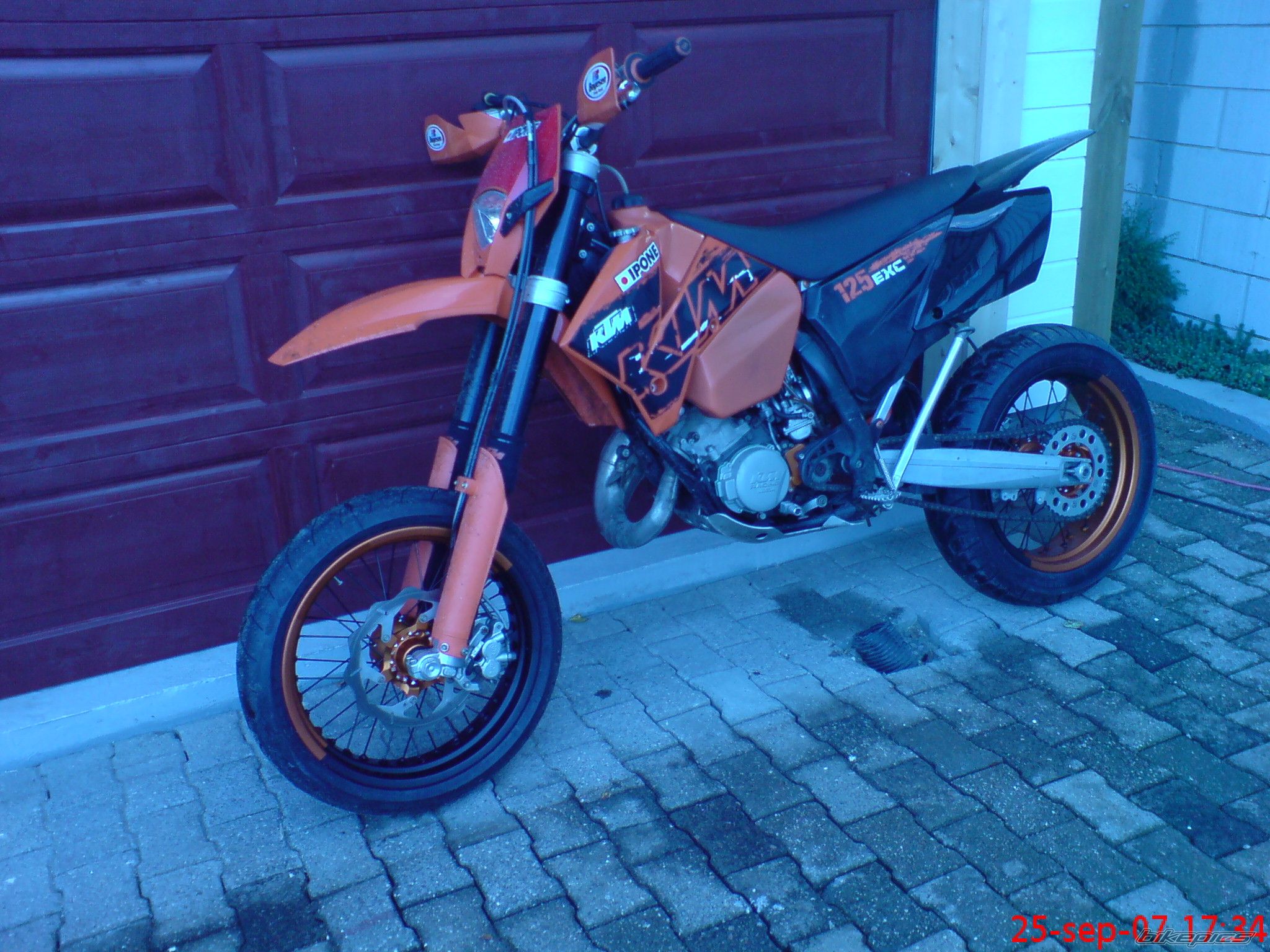 Bike Photo 1036115
