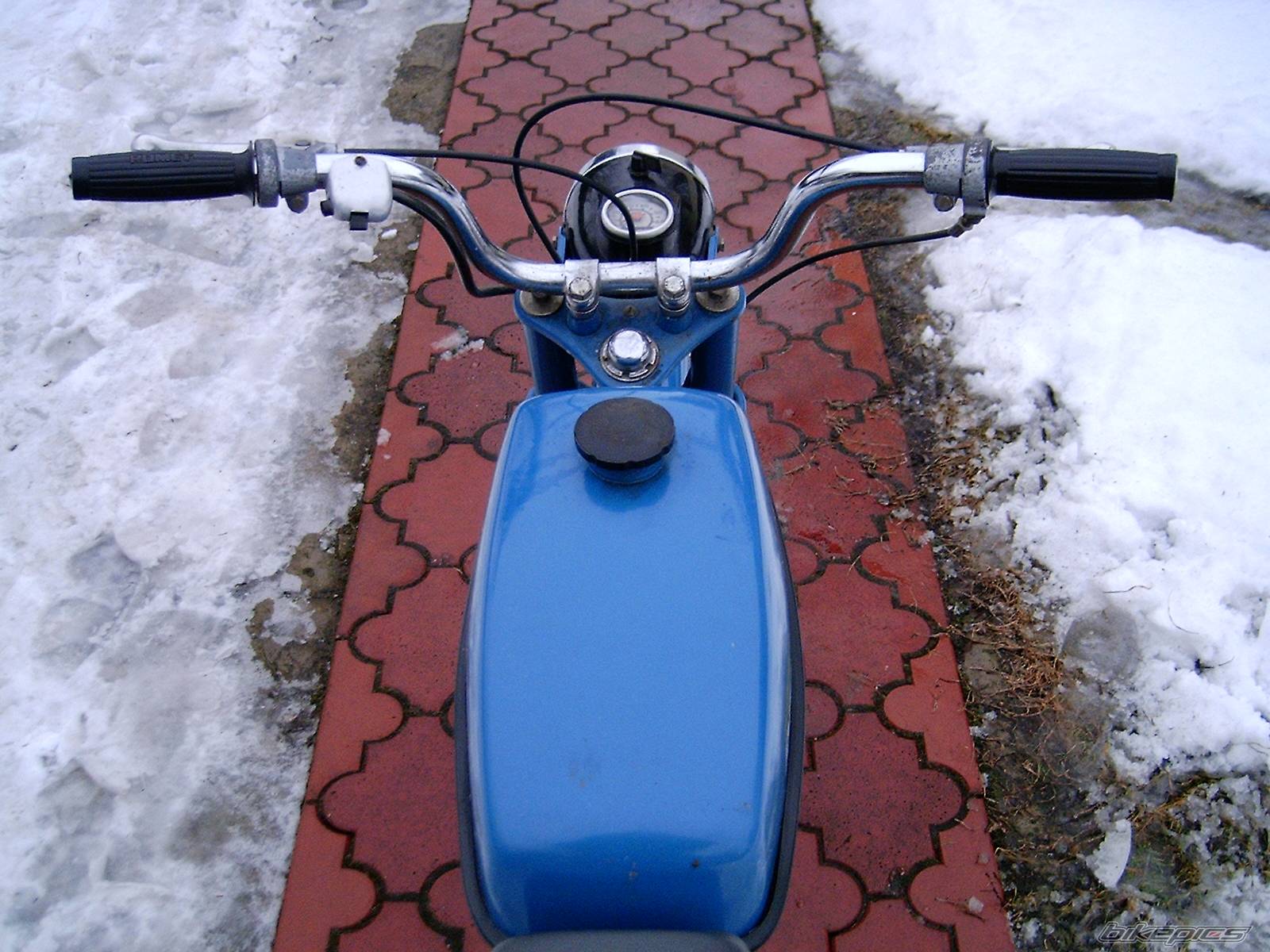 Photo 103733