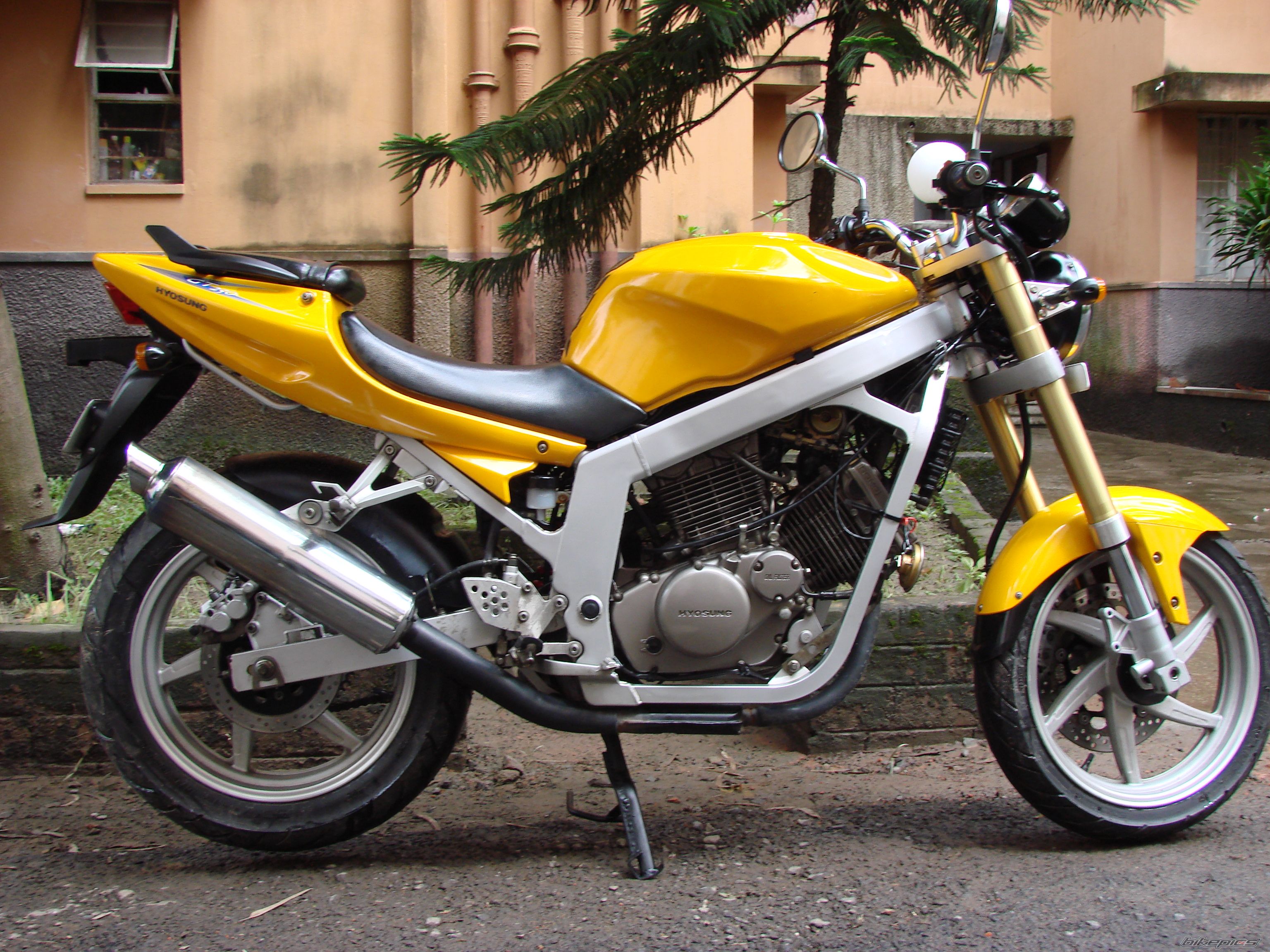 Bike Photo 1037420