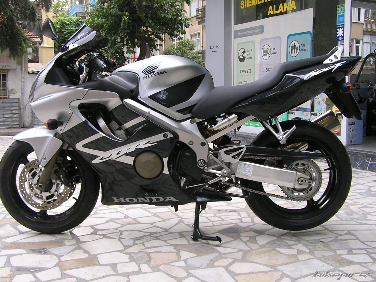 Bike Photo 1037476
