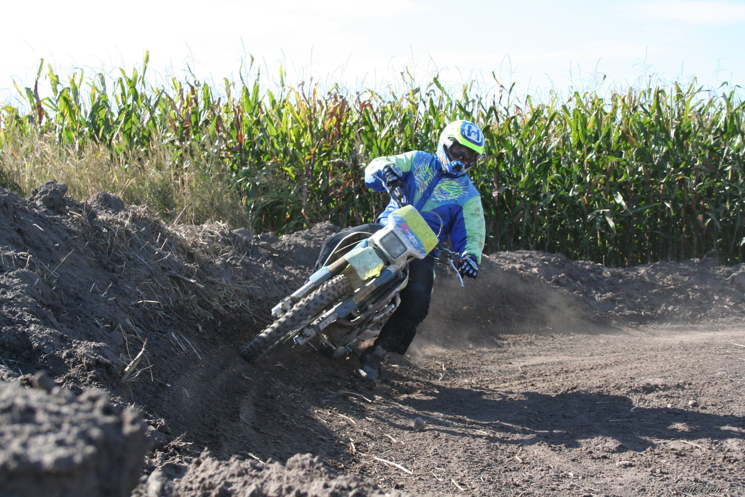 Bike Photo 1037680