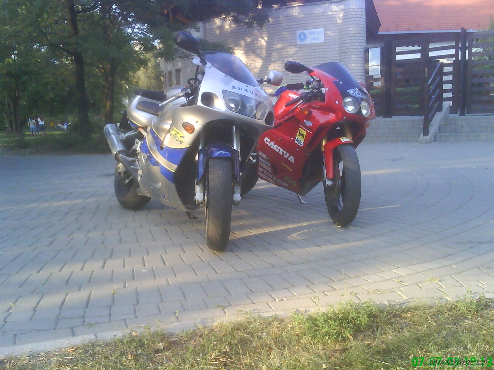 Bike Photo 1037895