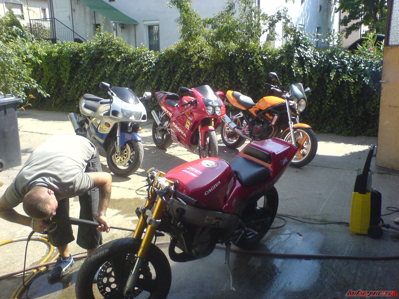 Bike Photo 1037902