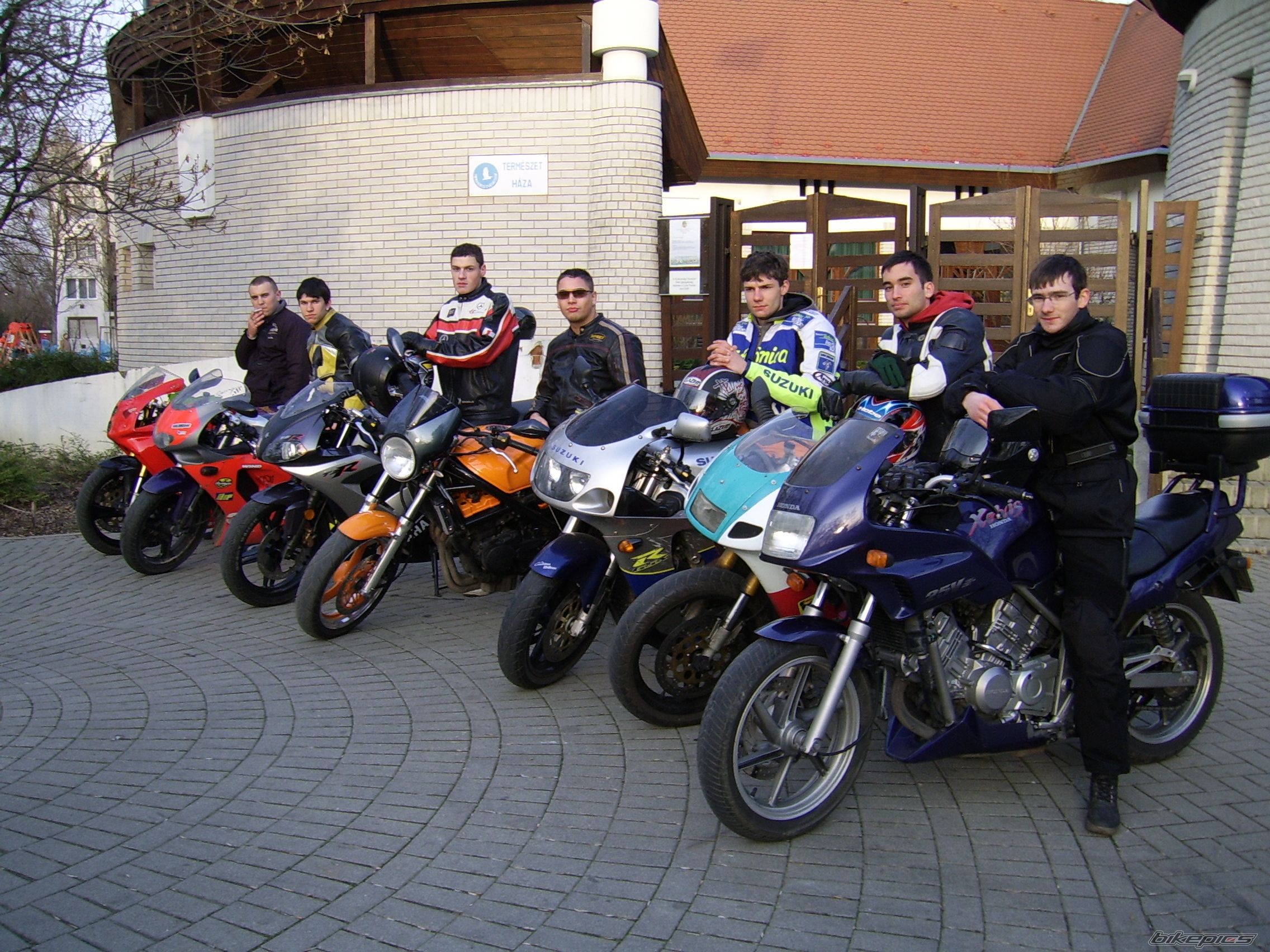 Bike Photo 1037909