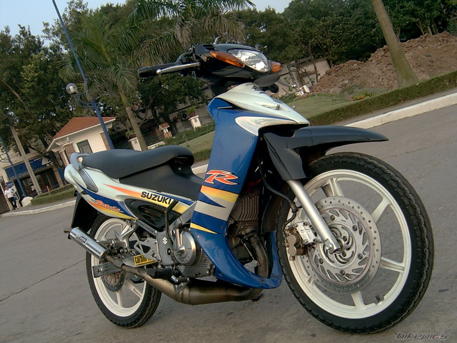 Bike Photo 1037920