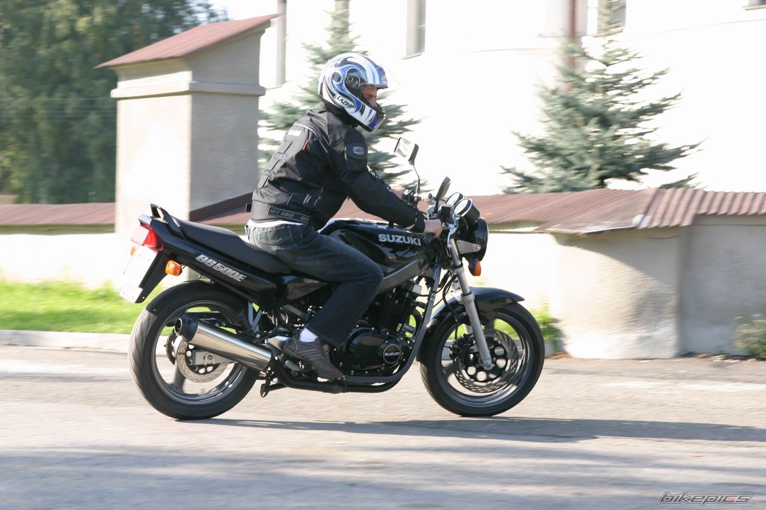 Bike Photo 1038056