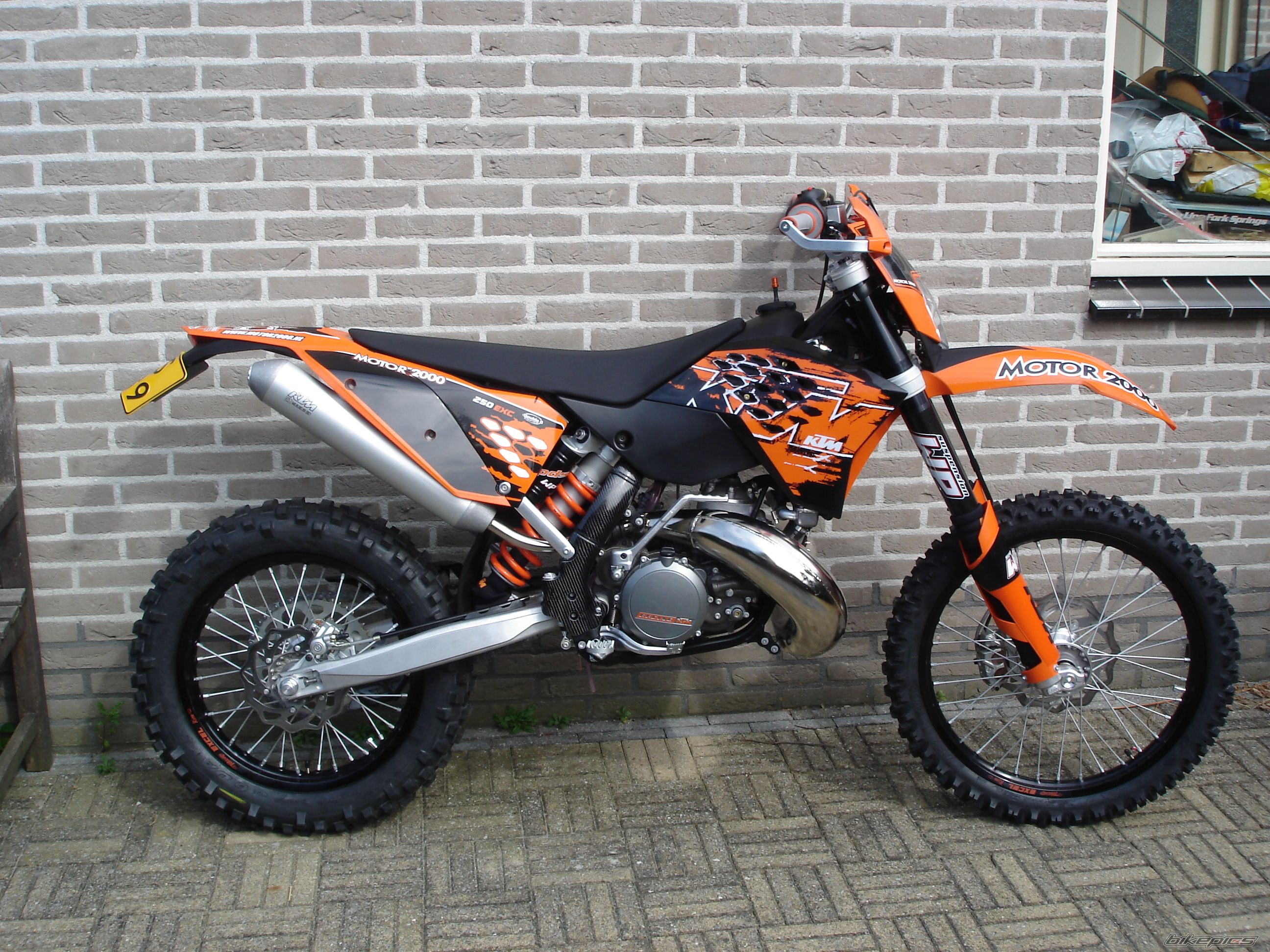 Photo 1038355