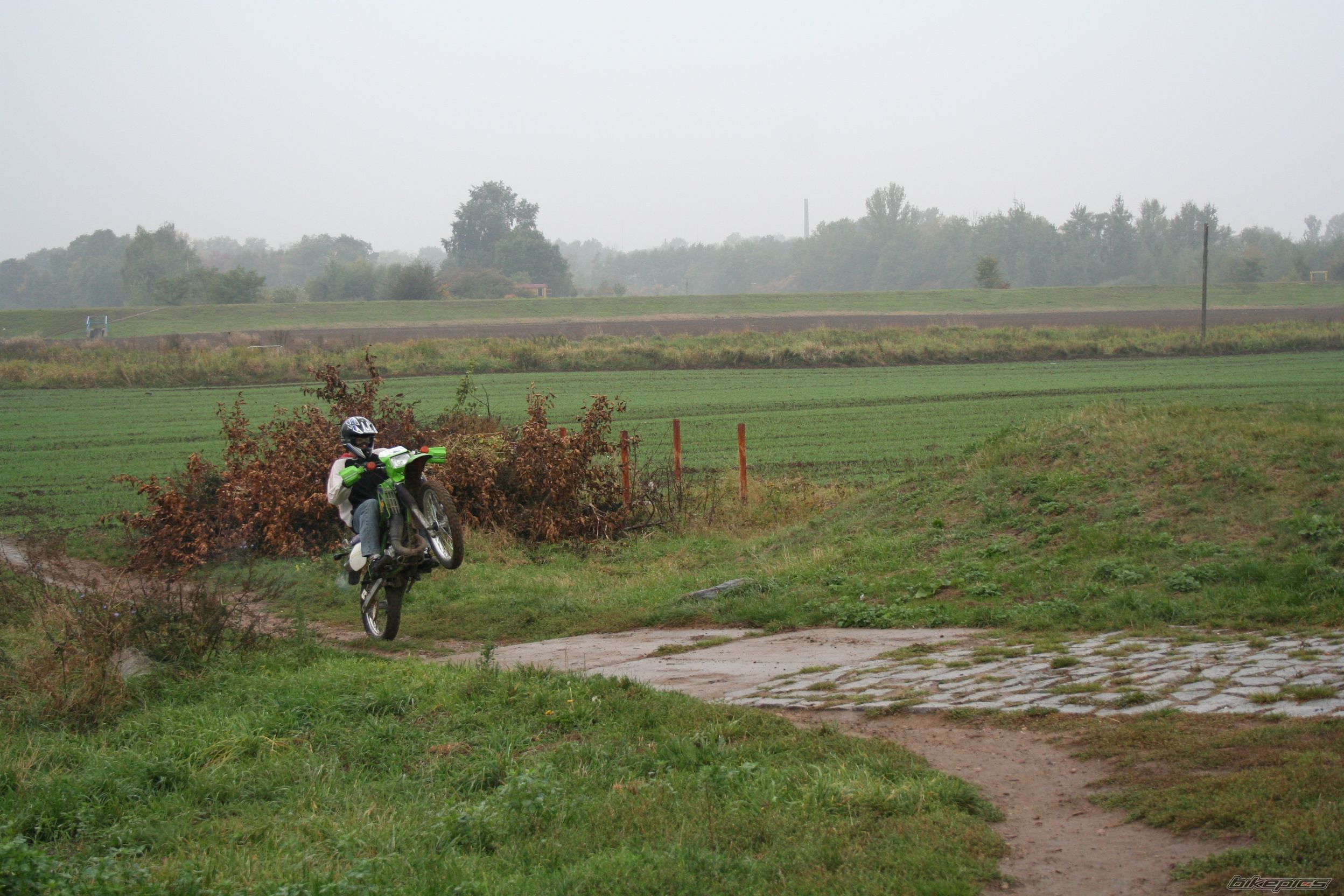 Bike Photo 1039015
