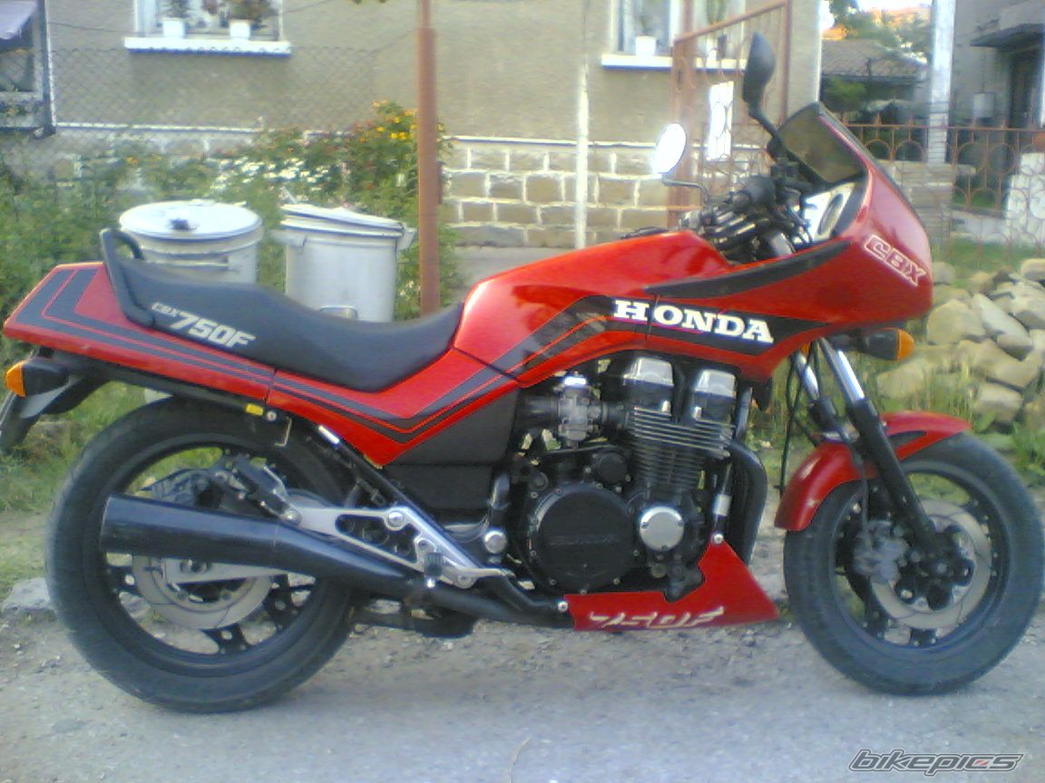 Photo 1039677