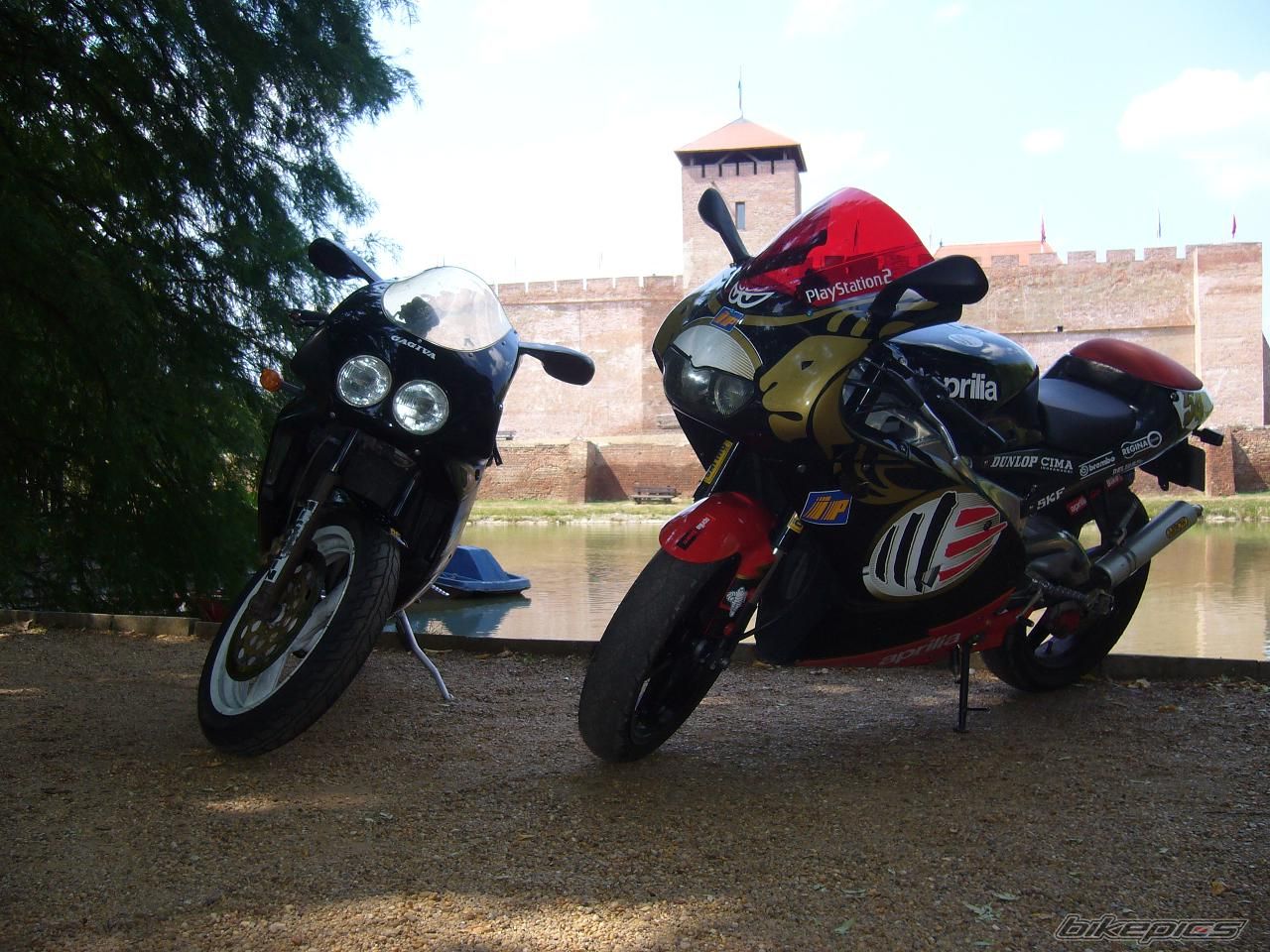 Bike Photo 1039795