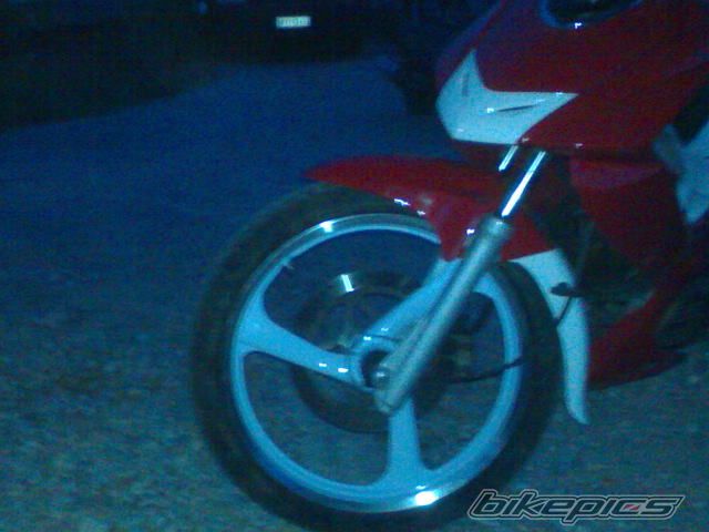 Photo 1040104